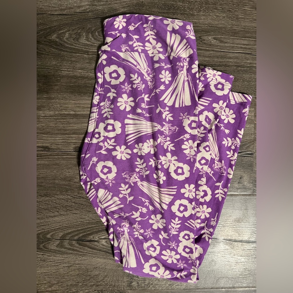 LuLaRoe Purple and White Floral Leggings